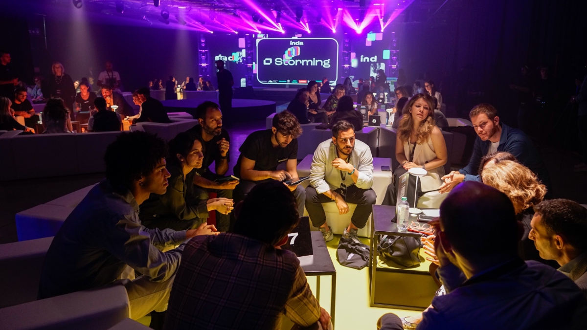 Brainstorming tra 100 creator e esperti del mondo dell’Influence Economy riuniti a INDA 2024 - SOS Digital PR